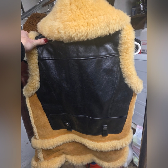 Coach Shearling and Leather Vest - Picture 3 of 3